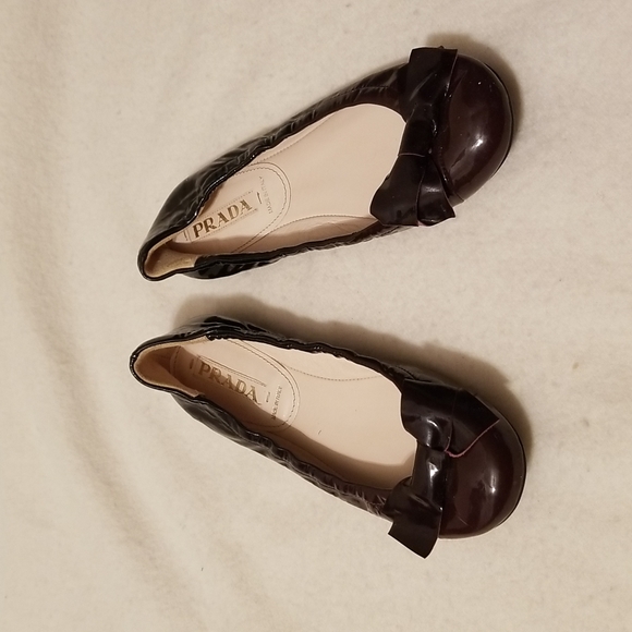 Prada flats - Picture 2 of 9